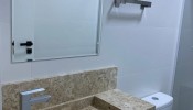 Apartamento em Bal. Perequ