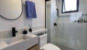 APARTAMENTO PARCIALMENTE MOBILIADO