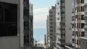 Apartamento com Vista para o Mar em Meia Praia 