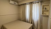 Apartamento com Vista para o Mar em Meia Praia 